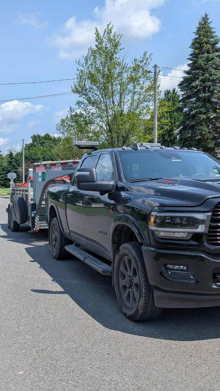 Dodge 2500 et trailer